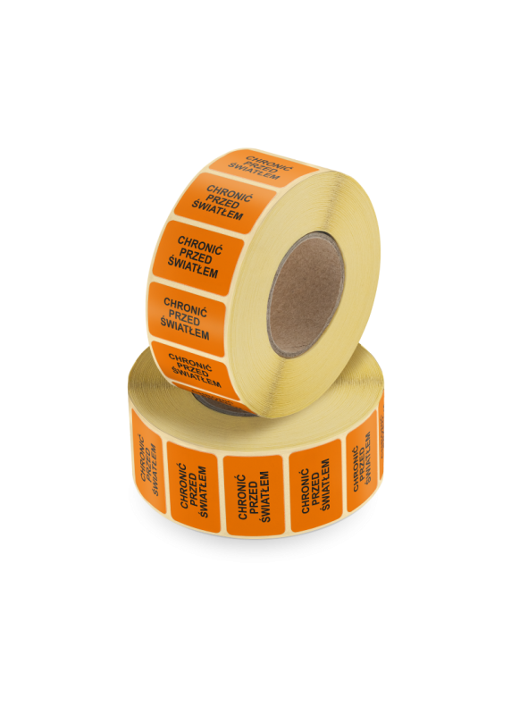 CHRONIĆ PRZED ŚWIATŁEM